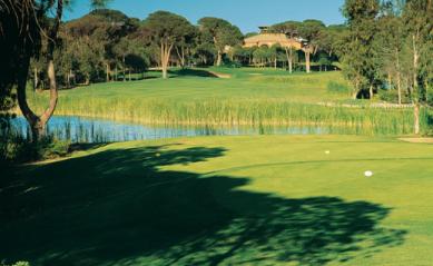 Een andere grote naam in de aanleg van golfbanen is Nick Faldo. Drie jaar geleden werd de Cornelia Faldo Golf Club geopend